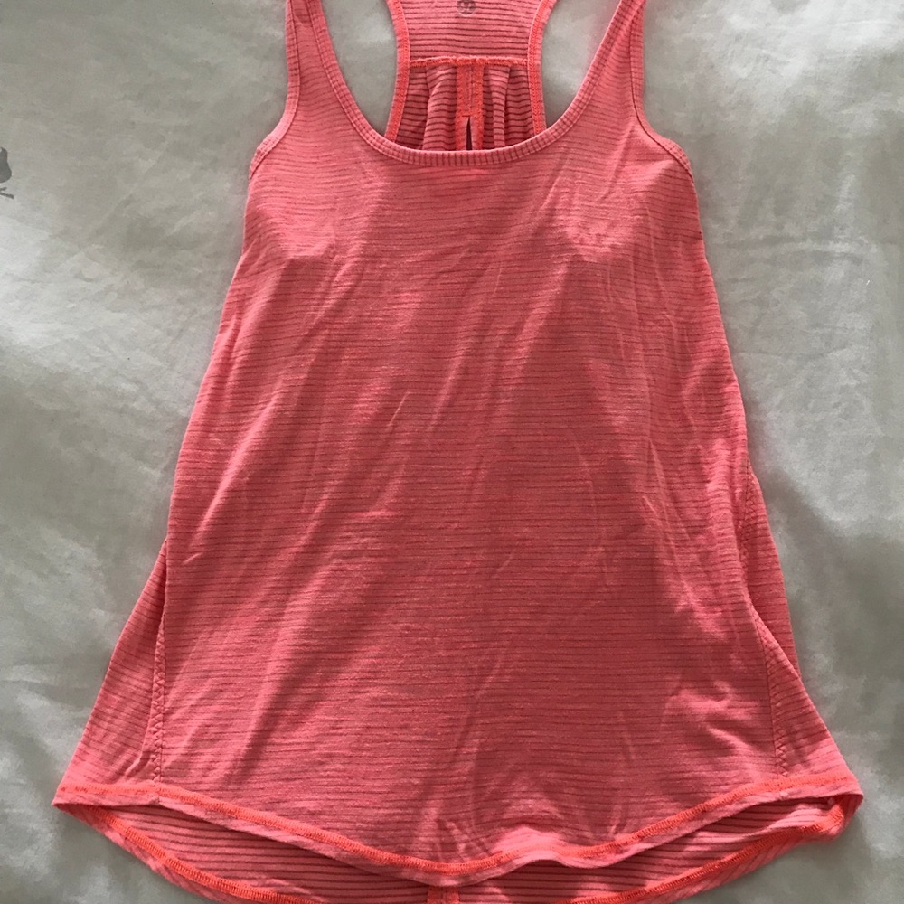 Lululemon tank